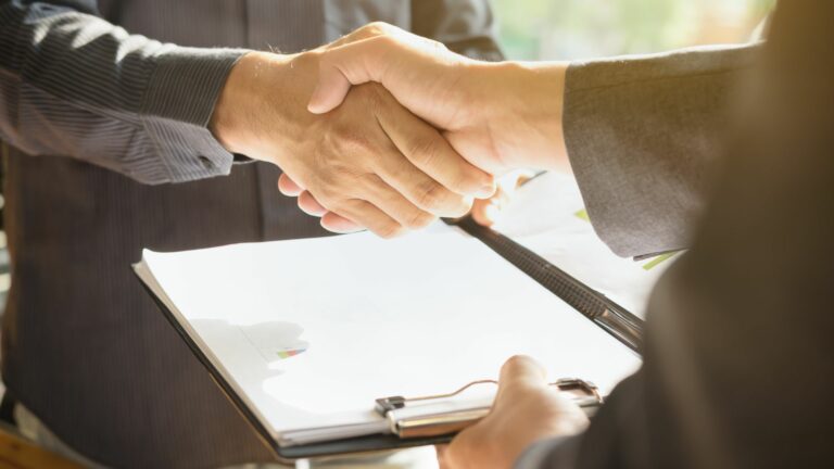 Traduction de contrat de franchise un enjeu stratégique pour votre développement international